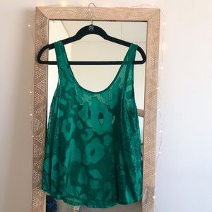 Patterson J. Kincaid Top